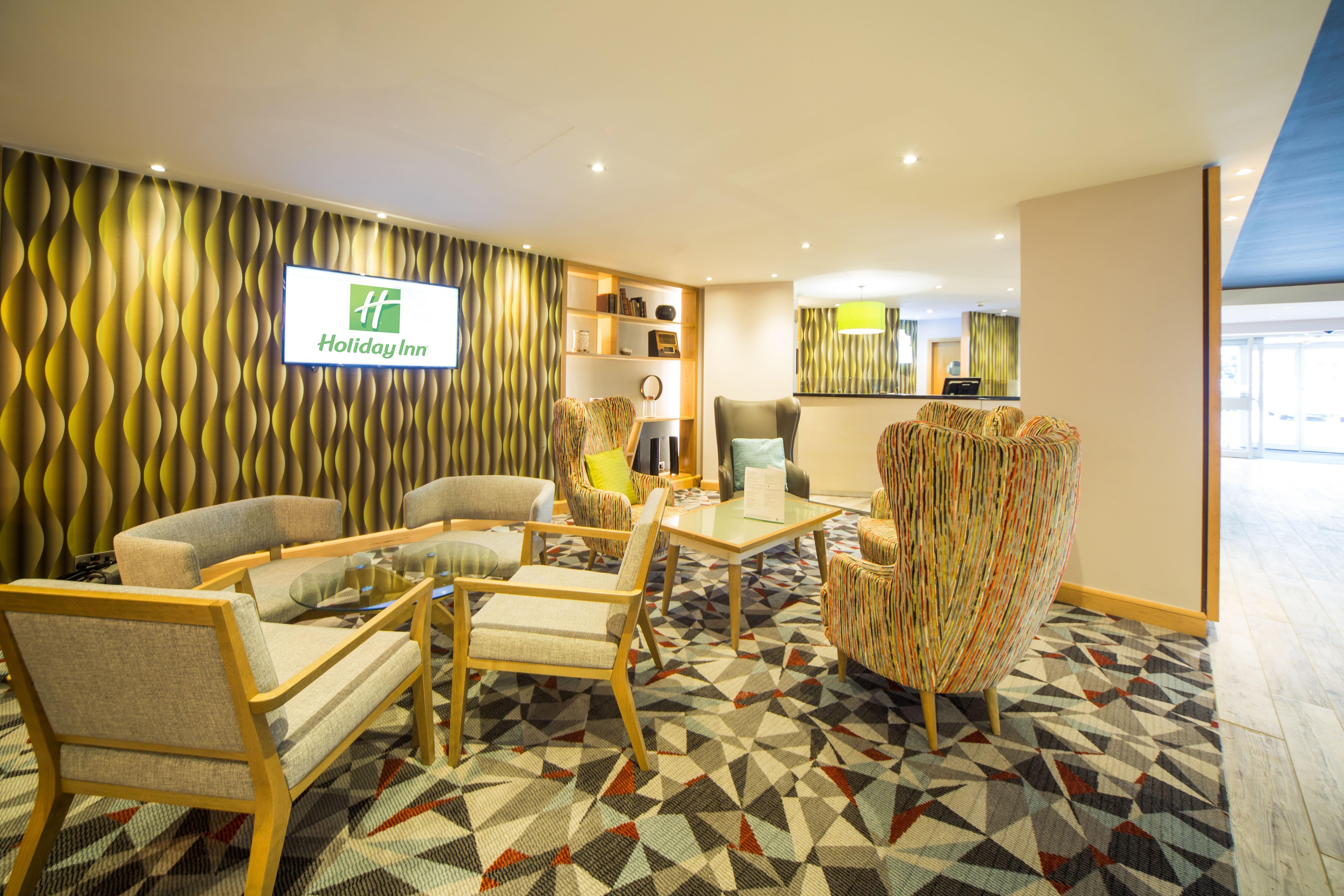 Holiday Inn Reading South M4 Jct 11 By Ihg Exterior photo